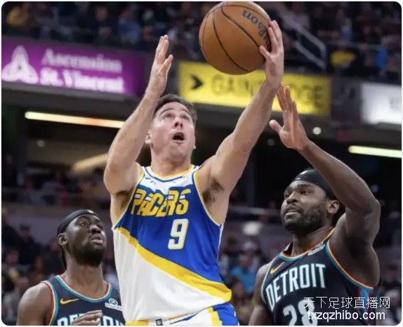 活塞险胜步行者豪取13连胜 康宁汉姆24+11+6 杜伦17+12