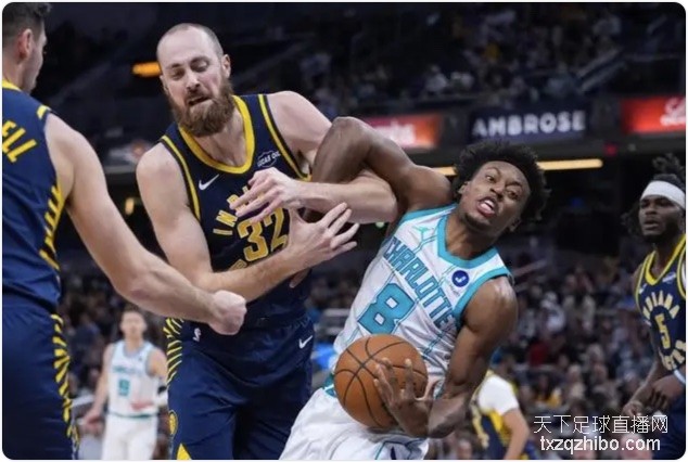 步行者三人20+胜黄蜂终结八连败 克尼佩尔28+8+7 鲍尔21中5