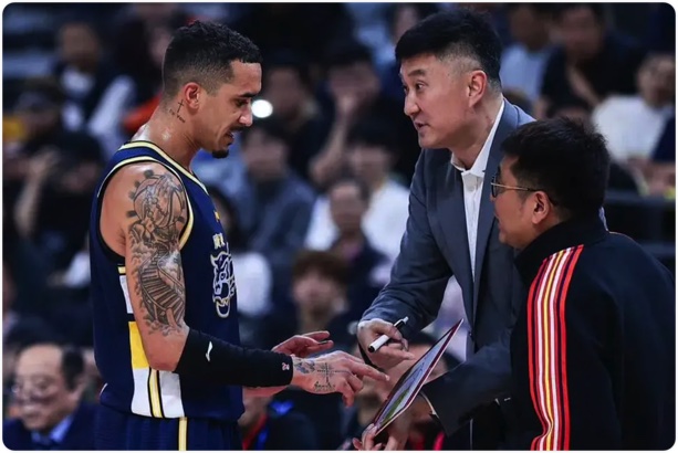 12月26日 CBA常规赛 广东vs山东 全场录像回放