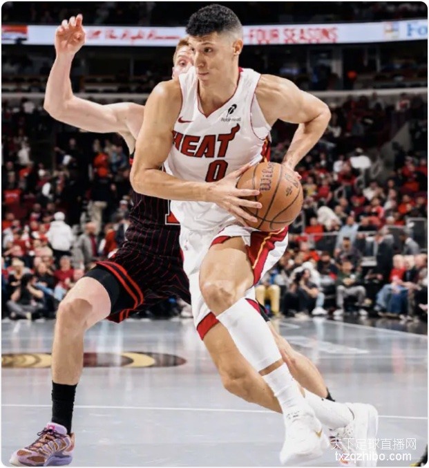 鲍威尔19分领衔8人得分上双 热火客场36分狂胜公牛