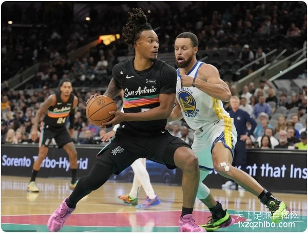 库里砍46分文班31+15+10 勇士终结马刺3连胜