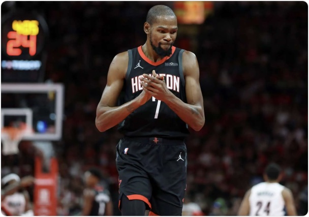 12月01日 NBA常规赛 火箭vs爵士 全场录像回放