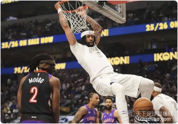 浓眉三双巴恩斯26分 克里斯蒂17分独行侠大胜猛龙