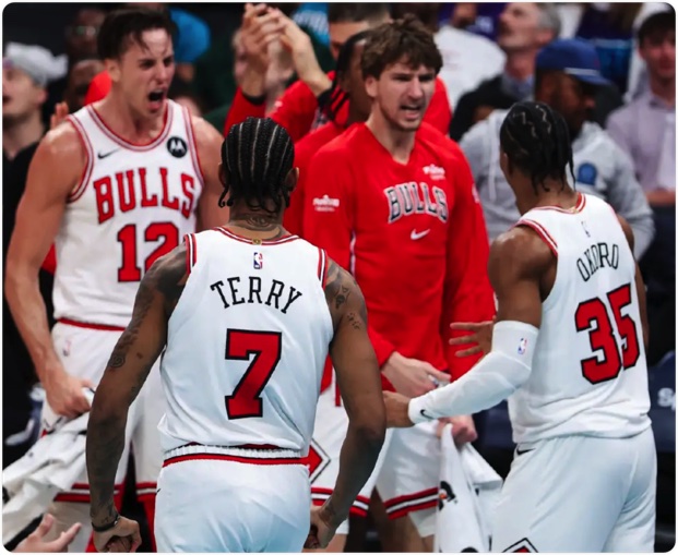 12月13日 NBA常规赛 公牛vs黄蜂 全场录像回放