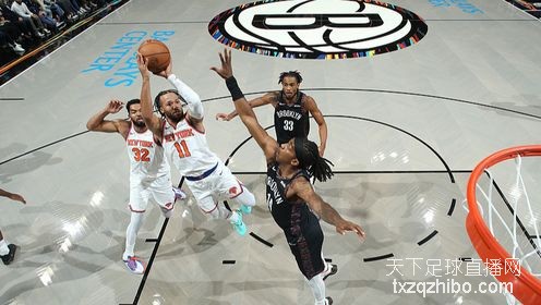 唐斯37+12克洛尼31分 布伦森27分尼克斯轻取篮网