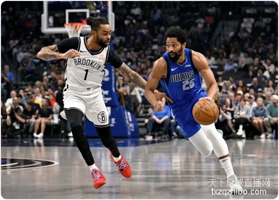 基翁-约翰逊24分 拉塞尔18+11 浓眉登场首败 篮网逆转独行侠