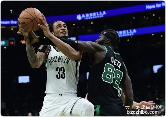 篮网复仇绿军 小波特33+8&末节16分 克拉克斯顿三双