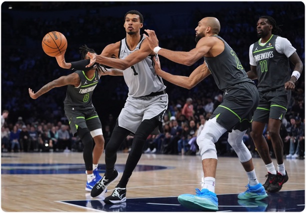 01月12日 NBA常规赛 马刺vs森林狼 全场录像回放