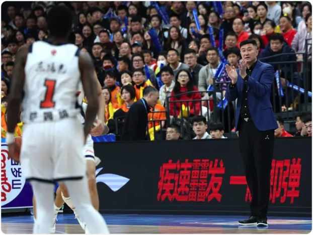 01月11日 CBA常规赛 辽宁vs广东 全场录像回放