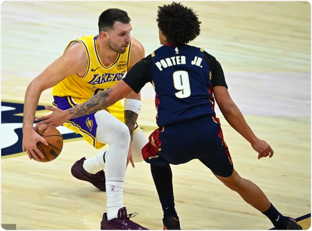 01月29日 NBA常规赛 湖人vs骑士 全场录像回放