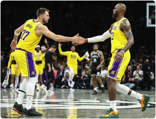 02月04日 NBA常规赛 湖人vs篮网 全场录像回放